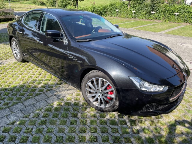 Maseratti Titelbild