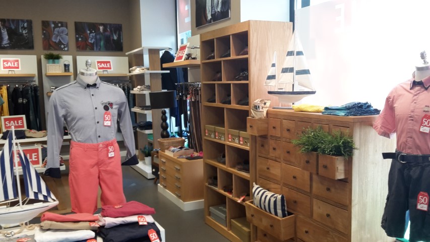 CNR Fashion Gmbh 582 (Klein)