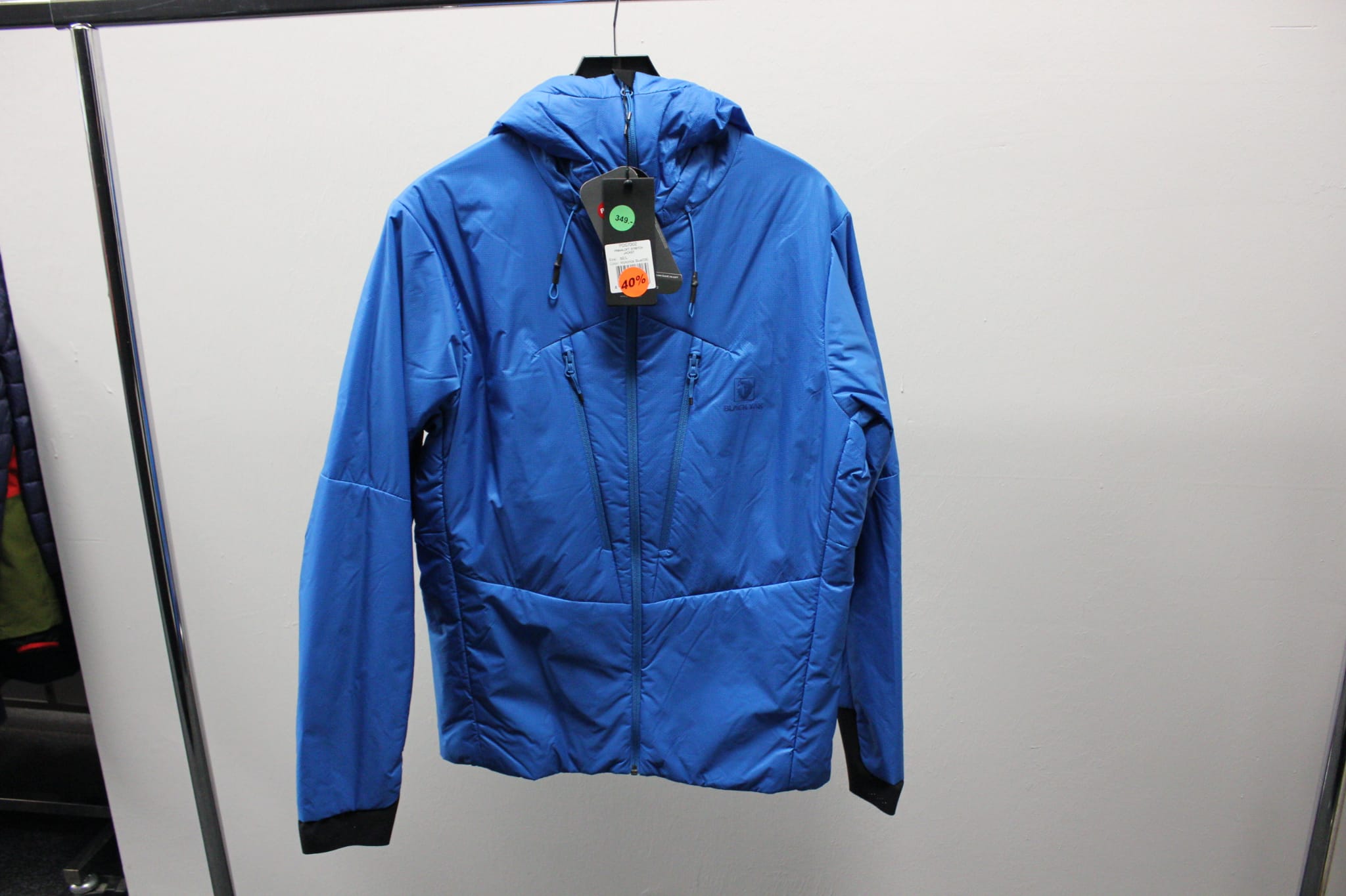 6Abc9aa8 494B 4280 8382 Ed541d513d10