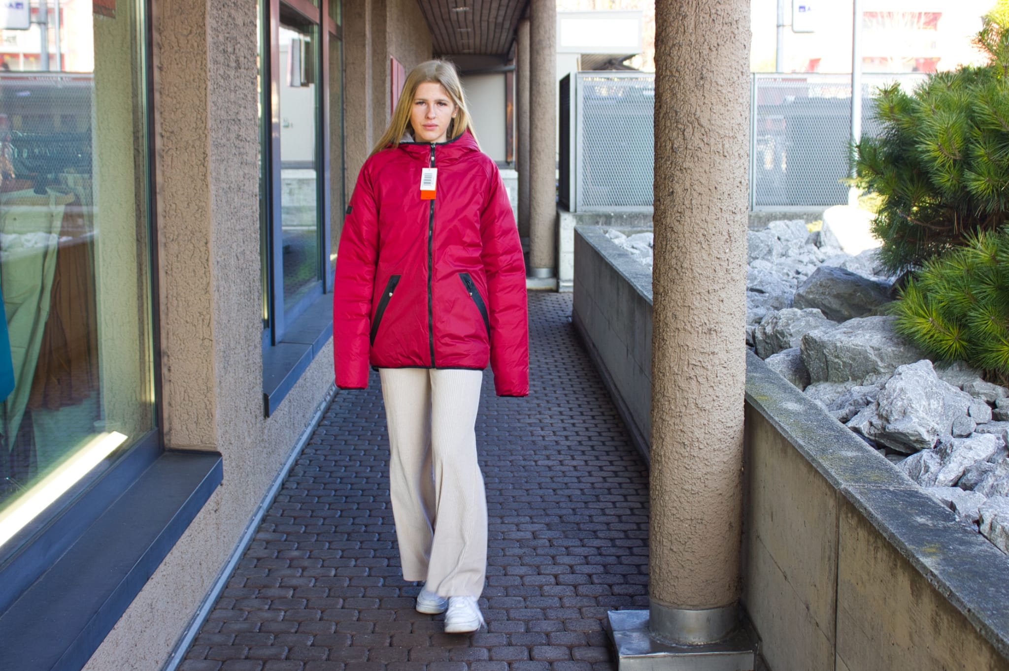 Ae456395 506D 46Ec B9ff 49A635609a55